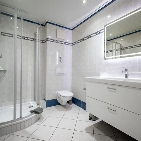 Hoppe 9 Modern Retreat *