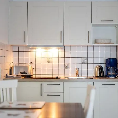 Hoppe 9 Modern Retreat *